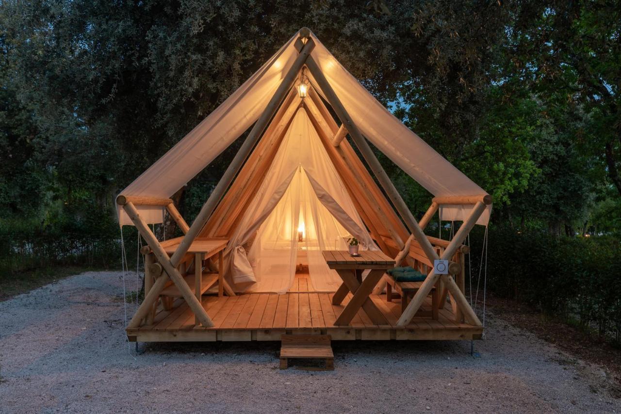 Eco Glamping- Fkk Nudist Camping Solaris Poreč Dış mekan fotoğraf