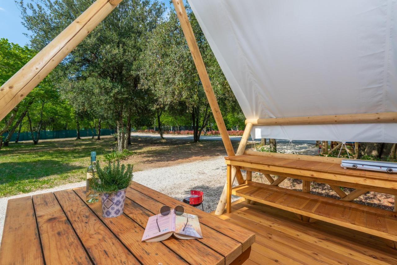 Eco Glamping- Fkk Nudist Camping Solaris Poreč Dış mekan fotoğraf