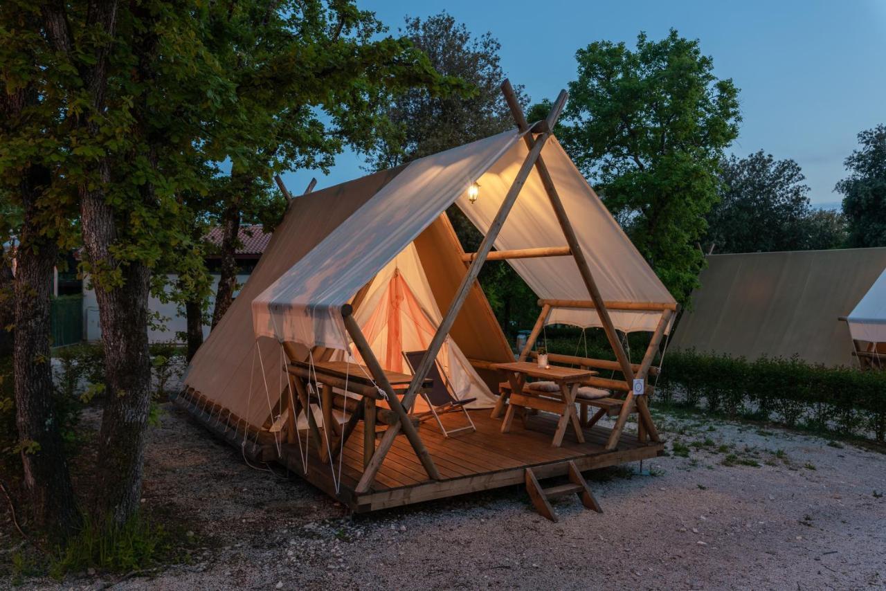 Eco Glamping- Fkk Nudist Camping Solaris Poreč Dış mekan fotoğraf