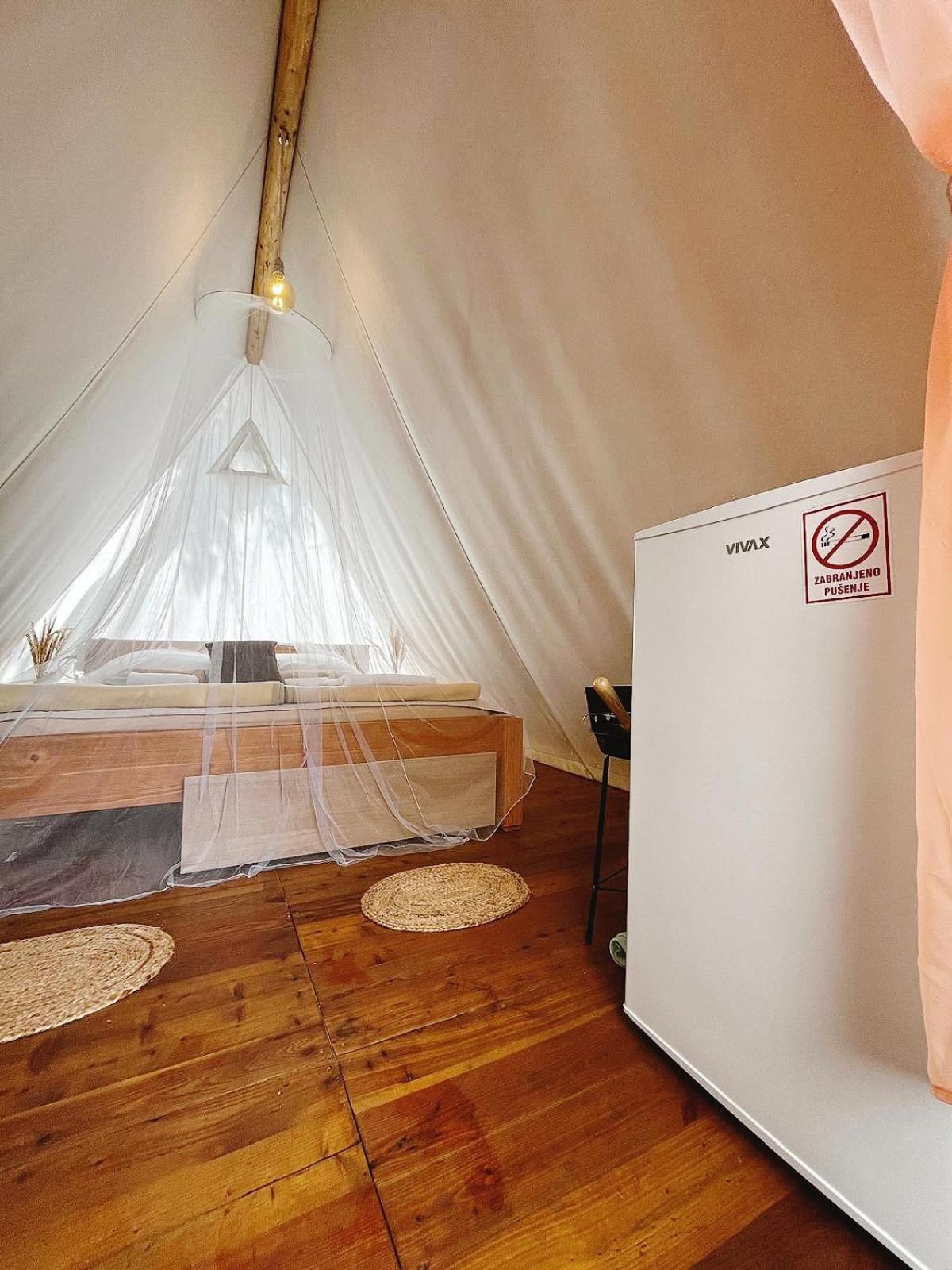 Eco Glamping- Fkk Nudist Camping Solaris Poreč Dış mekan fotoğraf